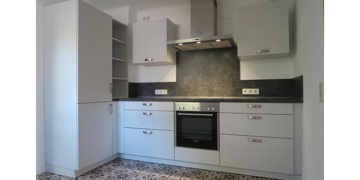 Erdgeschoßwohnung Schwalbach - 3 Zimmer, 113 m&sup2;, 850&euro; | Angebot:26270838