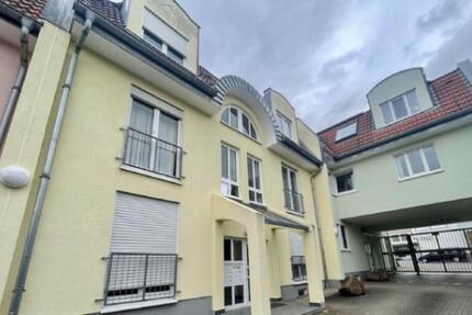 Bad Kreuznach - Zentralgelegene 2 12 ZKBB mit Einbauküche