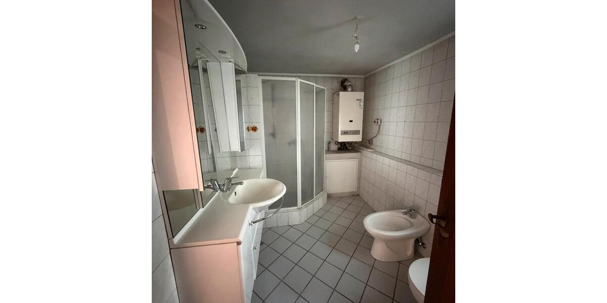 Etagenwohnung Dornburg - 4 Zimmer, 101 m&sup2;, 600&euro; | Angebot:26625699