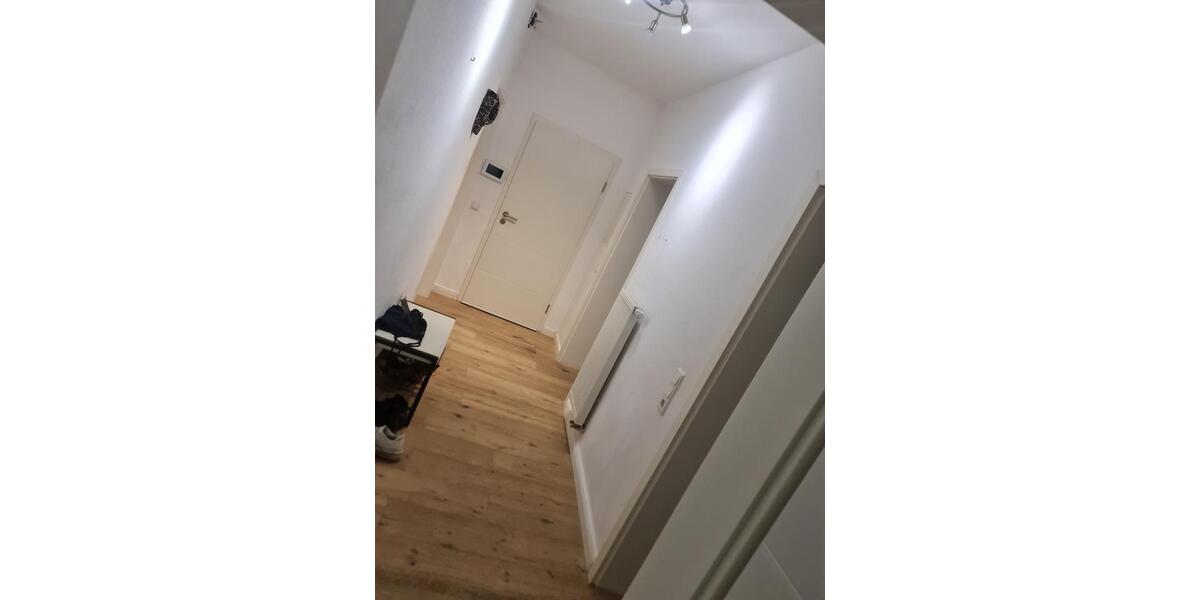 Wohnen auf Zeit Wuppertal Eckbusch - 20 Zimmer, 120 m&sup2;, 450&euro; | Angebot:25845297