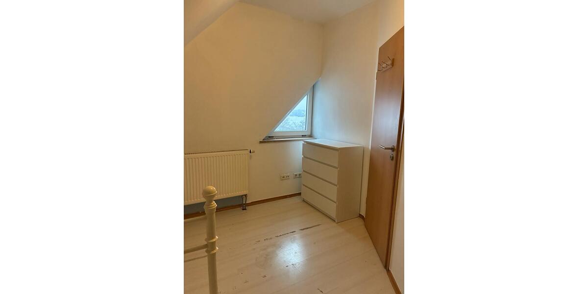 Wohnen auf Zeit Dingolfing - 1 Zimmer, 12 m&sup2;, 350&euro; | Angebot:24676373