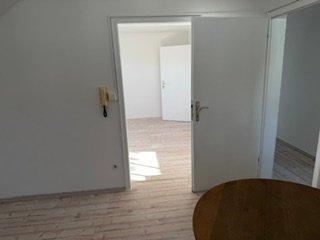 Dachgeschoßwohnung Wehr - 3 Zimmer, 60 m&sup2;, 960&euro; | Angebot:26003080