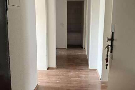 Wohnung Siegen Geisweid - 3 Zimmer, 68 m&sup2;, 259&euro; | Angebot:26150064