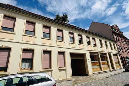 Wohnung zum Mieten in Stendal 600 € 100 m² 4 zimmer