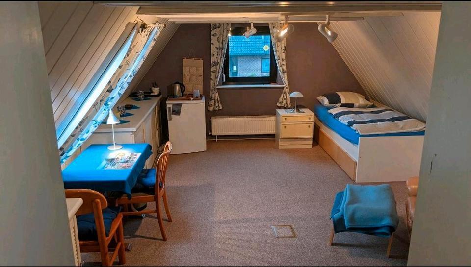 WG-Zimmer möbliert ab 01.12.25 an MANN zu vermieten zimmer