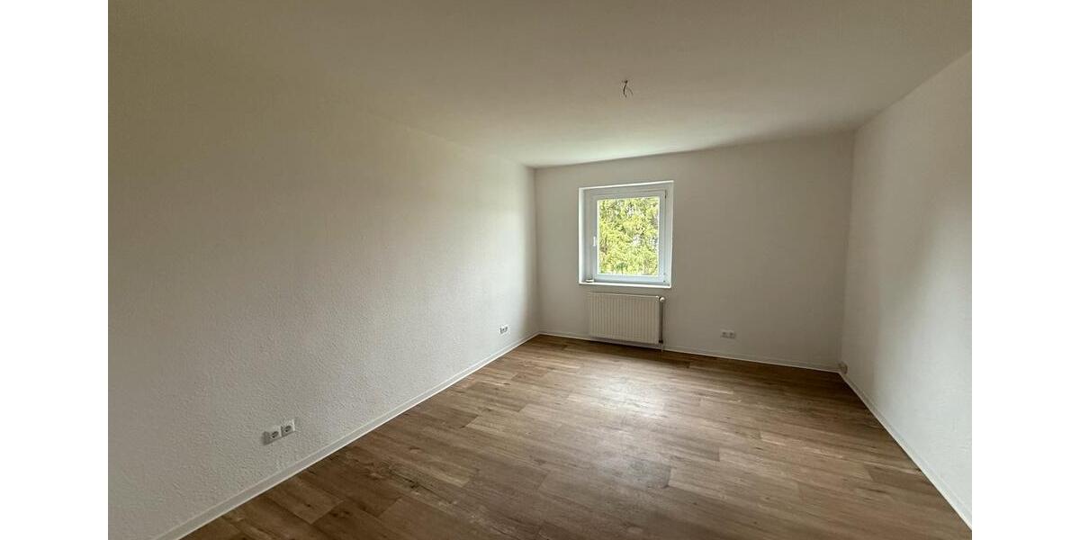 Etagenwohnung Bleicherode - 3 Zimmer, 60 m&sup2;, 330&euro; | Angebot:25843836