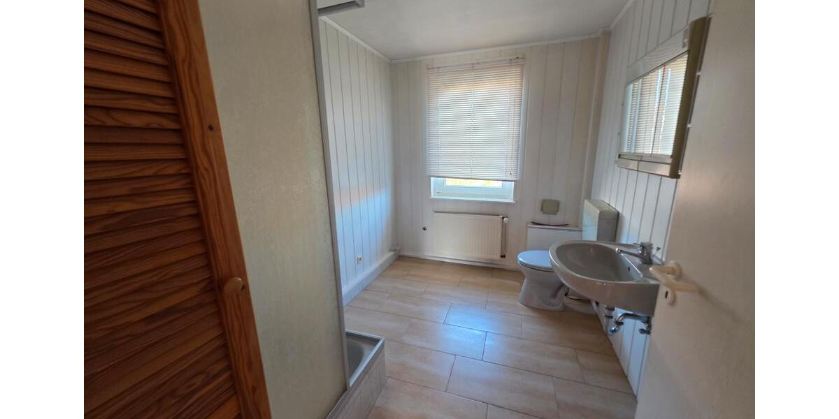 Dachgeschoßwohnung Halberstadt - 2 Zimmer, 55 m&sup2;, 385&euro; | Angebot:26445686