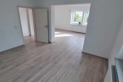 Wohnung Borken (Hessen) - 1 Zimmer, 95 m&sup2;, 1.080&euro; | Angebot:26293220