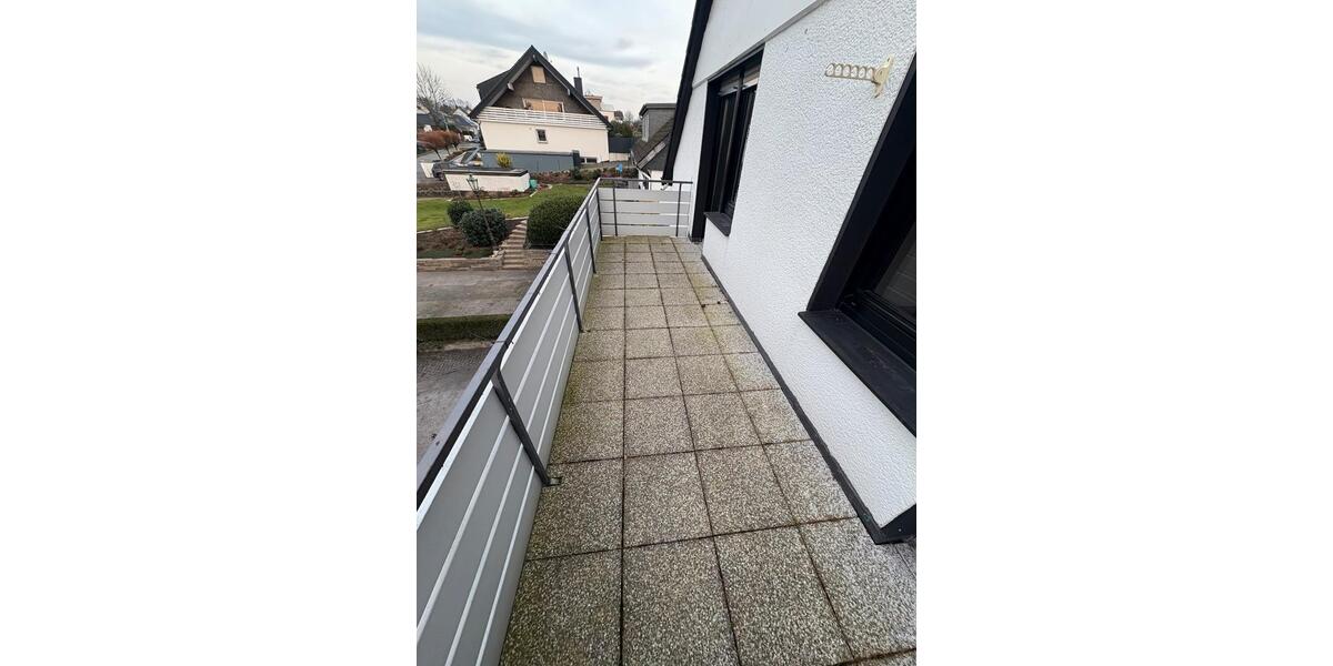 Terrassenwohnung Solingen Mitte - 3 Zimmer, 98 m&sup2;, 1.530&euro; | Angebot:24693757