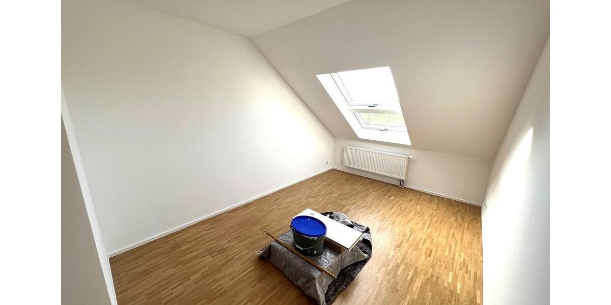 Dachgeschoßwohnung Kronberg im Taunus - 3 Zimmer, 88 m&sup2;, 1.700&euro; | Angebot:25973695