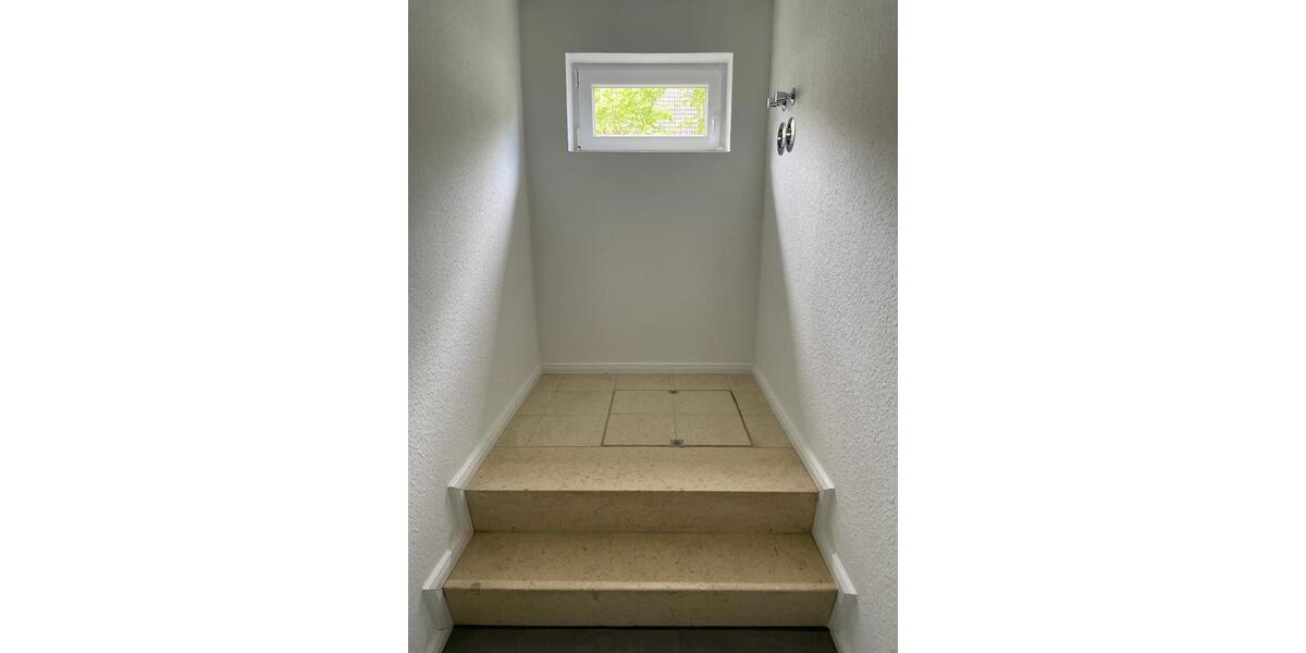 Wunderschön renovierte 2 Zimmerwohnung mit großer Terrasse nach Süden! 2 zimmer