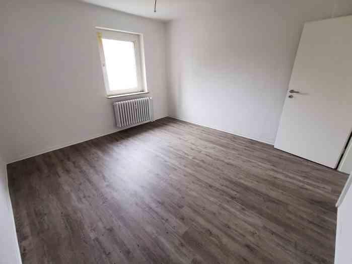 Etagenwohnung Gelsenkirchen Gelsenkirchen-Mitte - 2 Zimmer, 45 m&sup2;, 326&euro; | Angebot:26451006