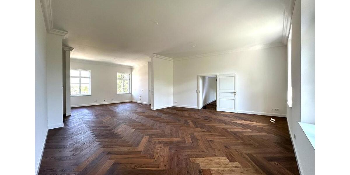 Wohnen im Schloss Pouch - pure Eleganz auf rund 97,5 m² direkt am großen Goitzsche-See 3 zimmer