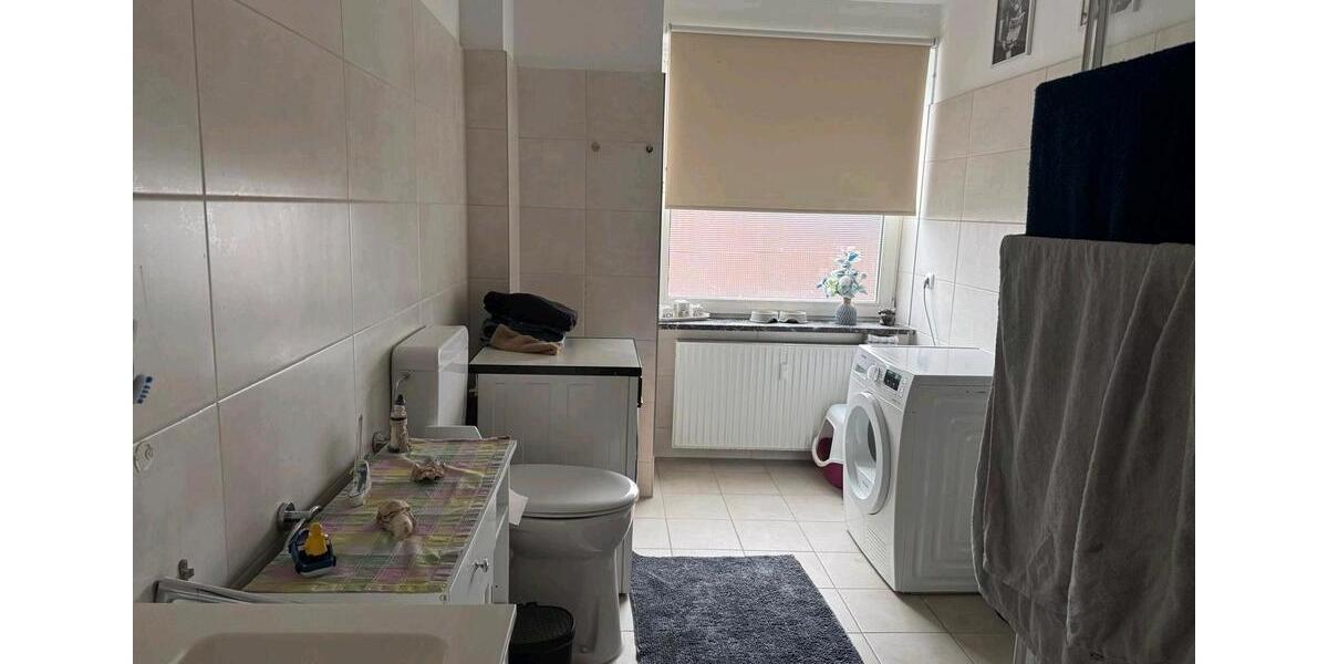 Etagenwohnung Wingst - 5 Zimmer, 150 m&sup2;, 1.150&euro; | Angebot:25274396