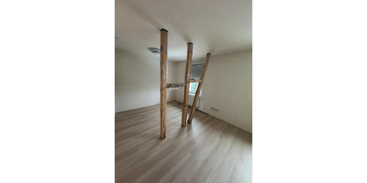 Maisonettenwohnung Freudenberg - 4 Zimmer, 144 m&sup2;, 1.500&euro; | Angebot:24477305