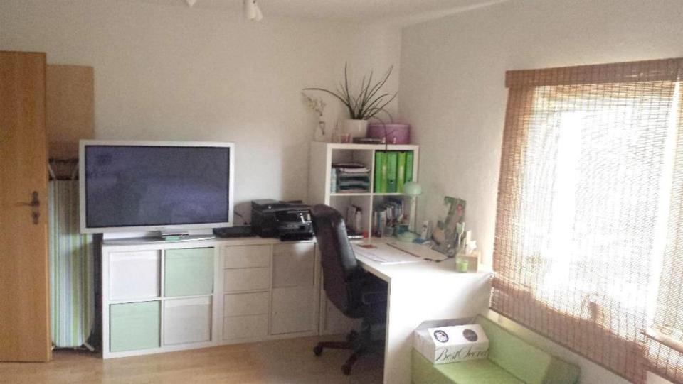 Dachgeschoßwohnung Römhild - 2 Zimmer, 41 m&sup2;, 410&euro; | Angebot:24944895