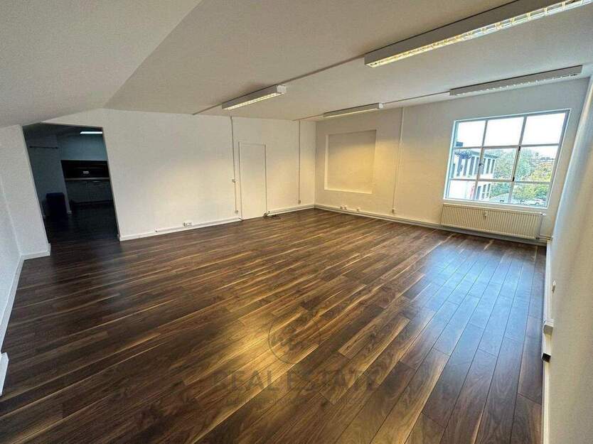 Provisionsfreies 90 m² Fabrikloft in Wandsbek 1 zimmer