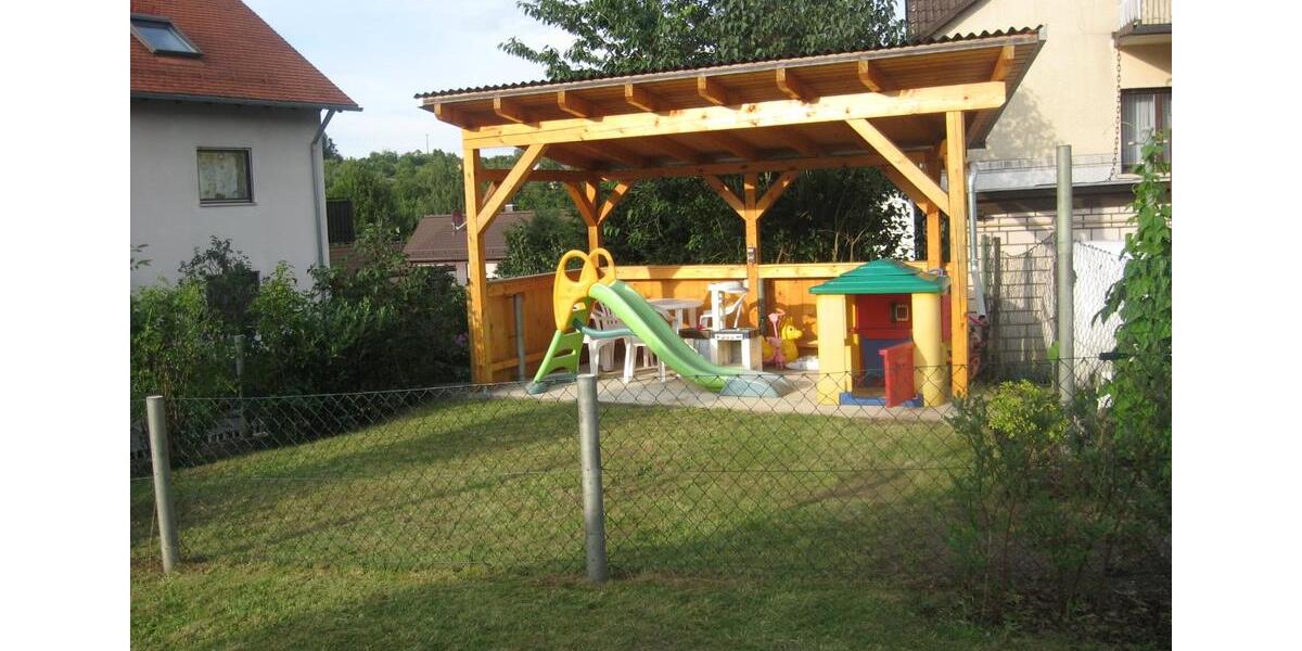 Dachgeschoßwohnung Burgthann - 4.5 Zimmer, 103 m&sup2;, 980&euro; | Angebot:25174904