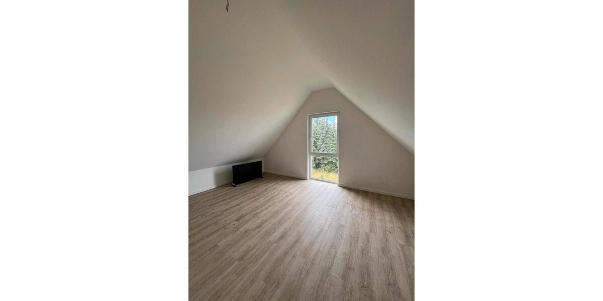 Doppelhaushälfte Laage - 5 Zimmer, 145 m&sup2;, 1.390&euro; | Angebot:26621549