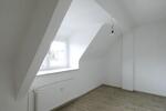 Dachgeschoßwohnung Essen Stadtbezirk III - 3 Zimmer, 78 m&sup2;, 671&euro; | Angebot:25131713