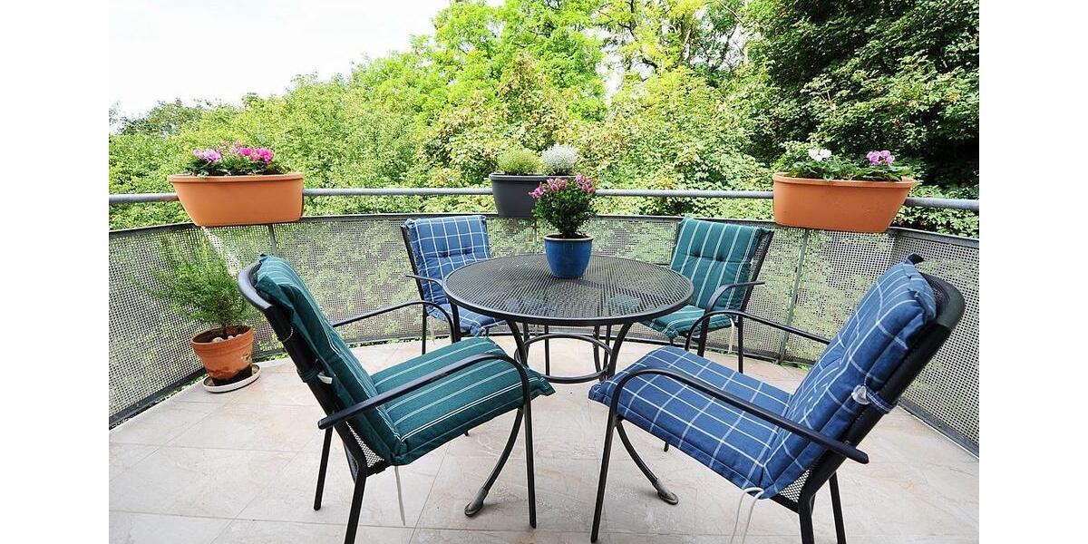 Dachgeschoßwohnung Leimen - 3 Zimmer, 77 m&sup2;, 1.160&euro; | Angebot:26600810