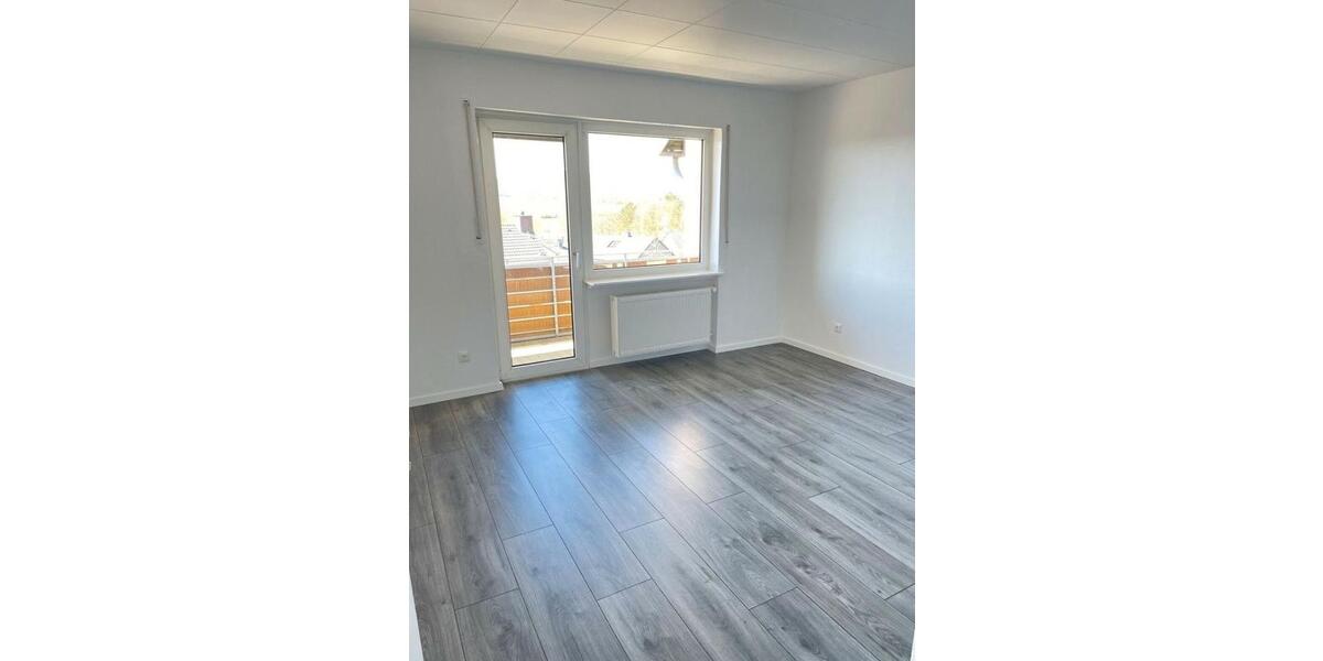 Etagenwohnung Baunatal - 3 Zimmer, 70 m&sup2;, 680&euro; | Angebot:26045063