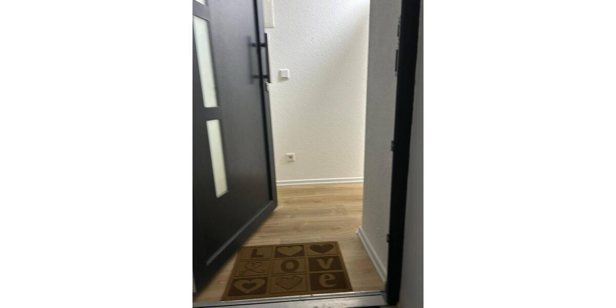 Dachgeschoßwohnung Haßmersheim - 3 Zimmer, 75 m&sup2;, 700&euro; | Angebot:25989307