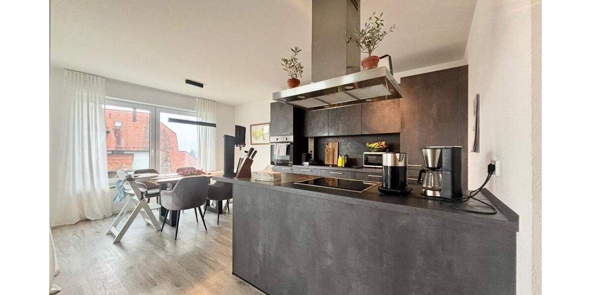 Etagenwohnung Friedrichshafen - 3 Zimmer, 101 m&sup2;, 1.680&euro; | Angebot:24435650