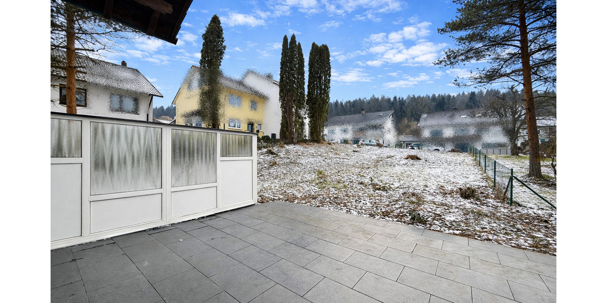 F&D | Gepflegtes Einfamilienhaus mit drei Garagen auf großem Grundstück 5 zimmer