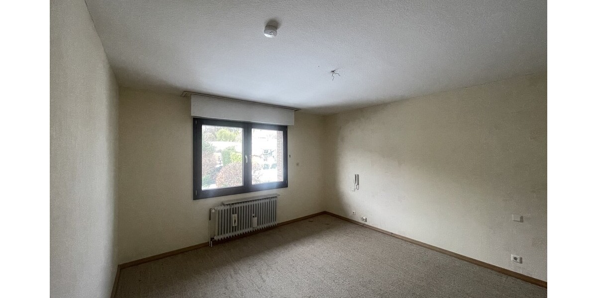 Freistehendes Einfamilienhaus in ruhiger Wohnlage mit Garten und Doppelgarage - Einfamilienhaus Königswinter Thomasberg | Angebot:26646272