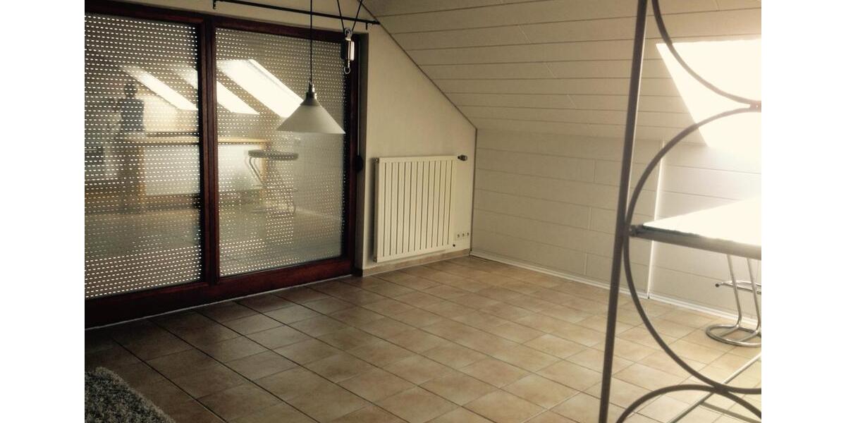 Dachgeschoßwohnung Donaueschingen - 3 Zimmer, 80 m&sup2;, 900&euro; | Angebot:26335073