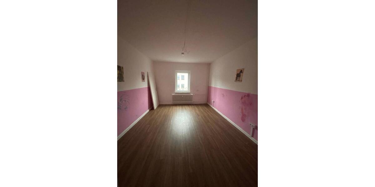 Etagenwohnung Bevern - 3 Zimmer, 78 m&sup2;, 490&euro; | Angebot:26645678