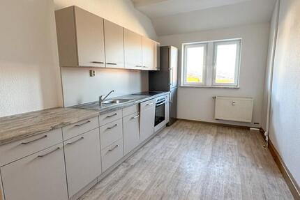 Wohnung Aue-Bad Schlema Bad Schlema - 5 Zimmer, 130 m&sup2;, 800&euro; | Angebot:24847399