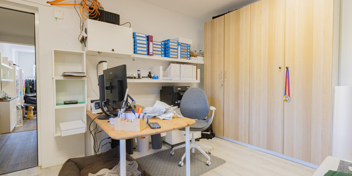 Ganderkesee-Ort Attraktives Ladenlokal in zentraler Lage mit Schaufensterfläche und Stellplatz - Gewerbeobjekt Ganderkesee | Angebot:26196303