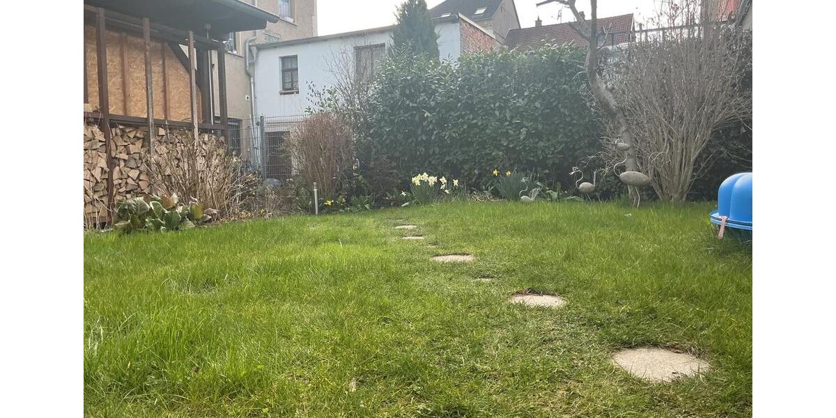 Erdgeschoßwohnung Crimmitschau - 2 Zimmer, 57 m&sup2;, 297&euro; | Angebot:25931381