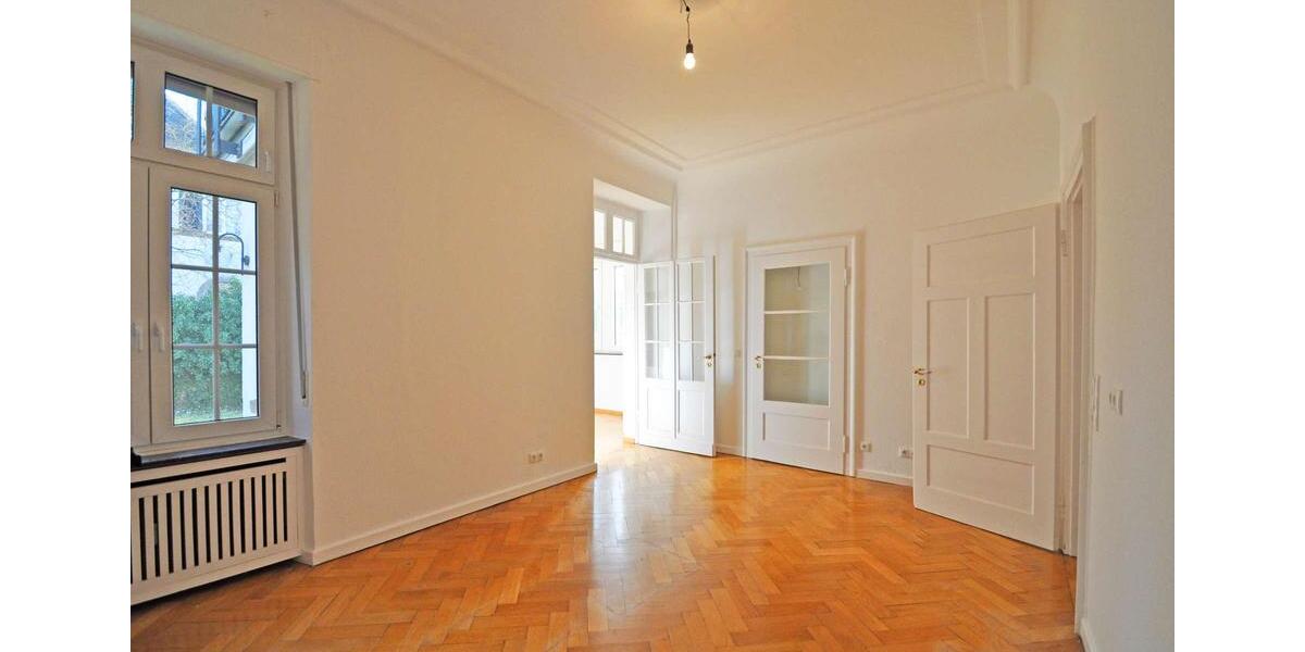 Wittlich: + Repräsentative Altbauwohnung ab dem 01.04.26 zu vermieten 4 zimmer