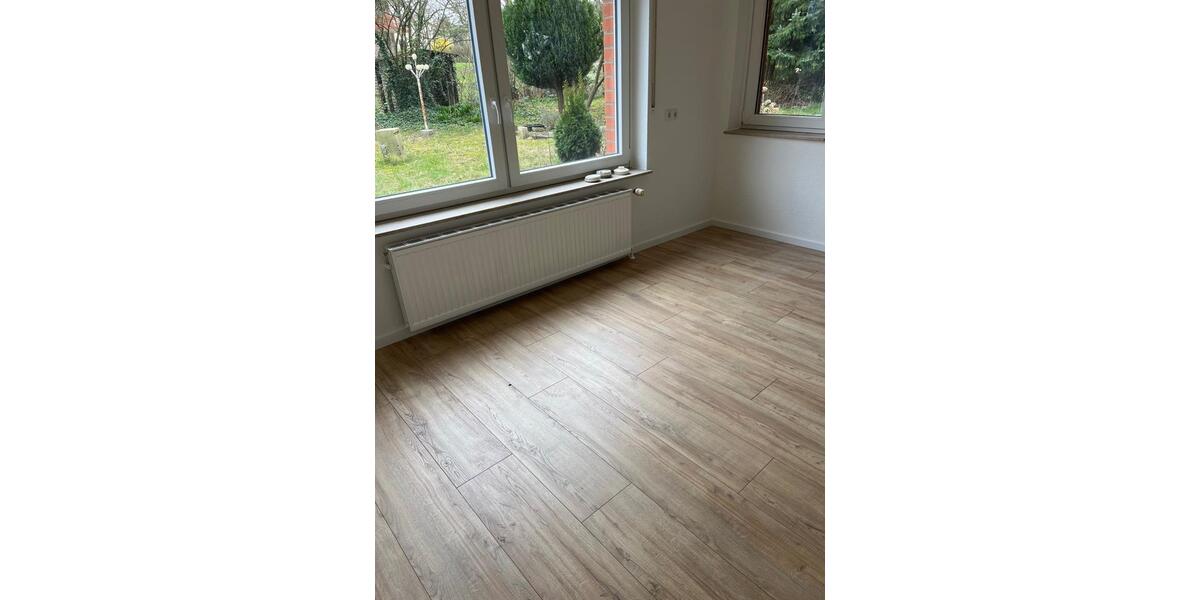 Etagenwohnung Rinteln - 2 Zimmer, 81 m&sup2;, 689&euro; | Angebot:26205665