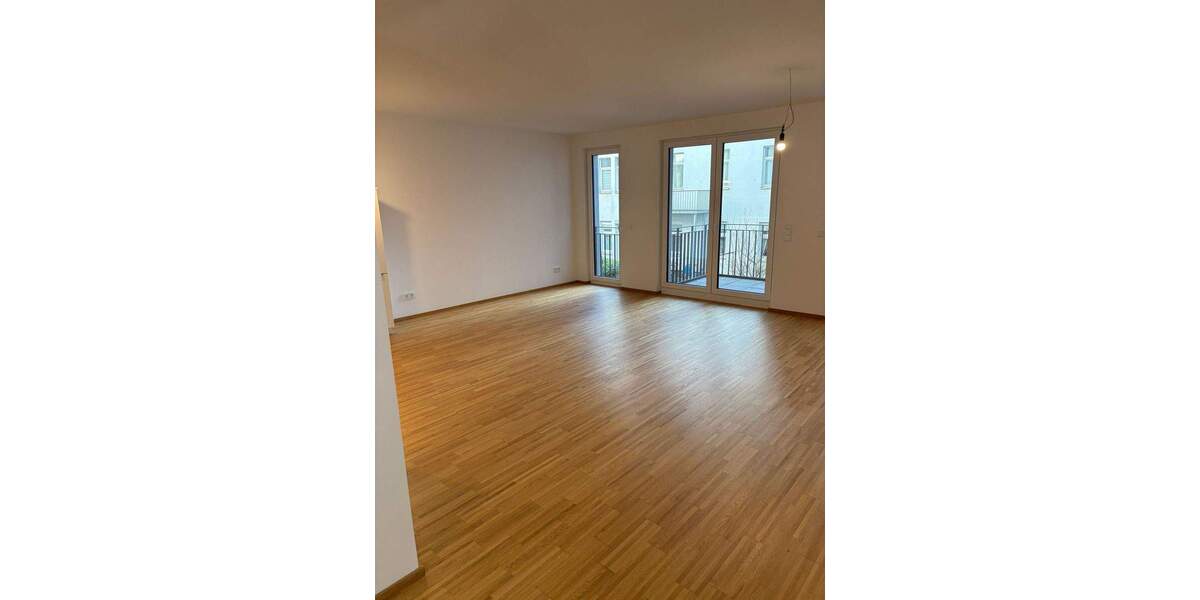 Etagenwohnung Offenbach am Main Hafen - 2 Zimmer, 71 m&sup2;, 1.355&euro; | Angebot:25772898