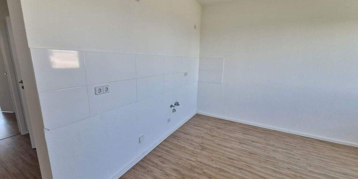 Wohnen wo was los ist - mitten im Domviertel - ab Februar 2026 mit neuer Einbauküche! 3 zimmer