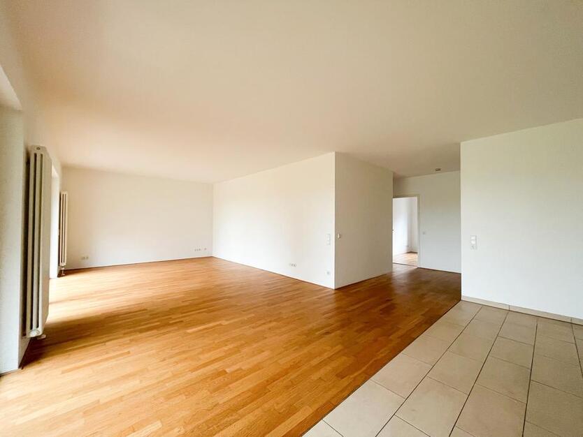 3-Zimmer-Erdgeschosswohnung mit Terrasse und Blick auf die Weser zimmer