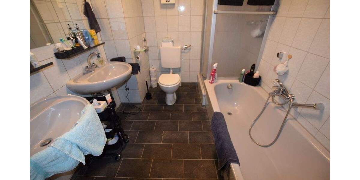 Etagenwohnung Mannheim / Neckarau Neckarau - 3 Zimmer, 81 m&sup2;, 750&euro; | Angebot:25734830