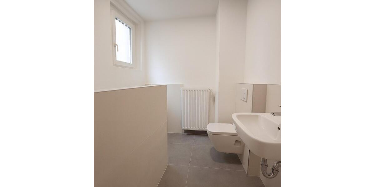 Etagenwohnung Münzenberg - 5 Zimmer, 150 m&sup2;, 1.300&euro; | Angebot:25936590