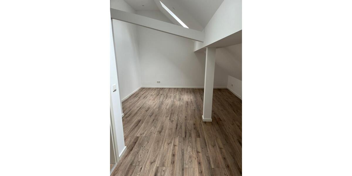 Etagenwohnung Blieskastel - 3 Zimmer, 100 m&sup2;, 1.020&euro; | Angebot:26250187