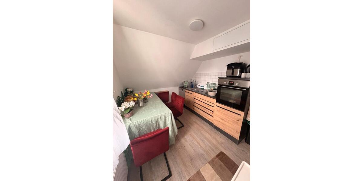 Dachgeschoßwohnung Neunkirchen - 3 Zimmer, 54 m&sup2;, 658&euro; | Angebot:26491192