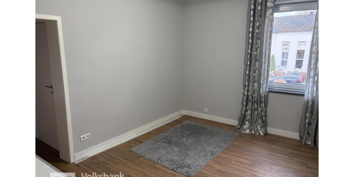 Einfamilienhaus Bonn Hardtberg - 5 Zimmer, 153 m&sup2;, 2.700&euro; | Angebot:25722262