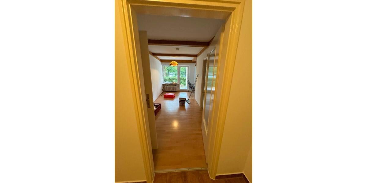 Wohnen auf Zeit Unterhaching - 4 Zimmer, 120 m&sup2;, 600&euro; | Angebot:25106721