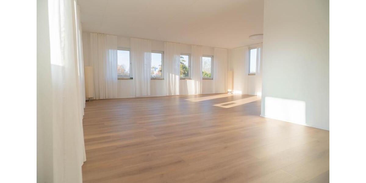 Gewerbeobjekt Altenholz - 200&euro; | Angebot:25865226