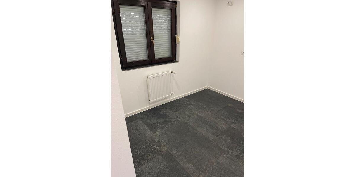 Erdgeschoßwohnung Walldürn - 3 Zimmer, 104 m&sup2;, 970&euro; | Angebot:26034162