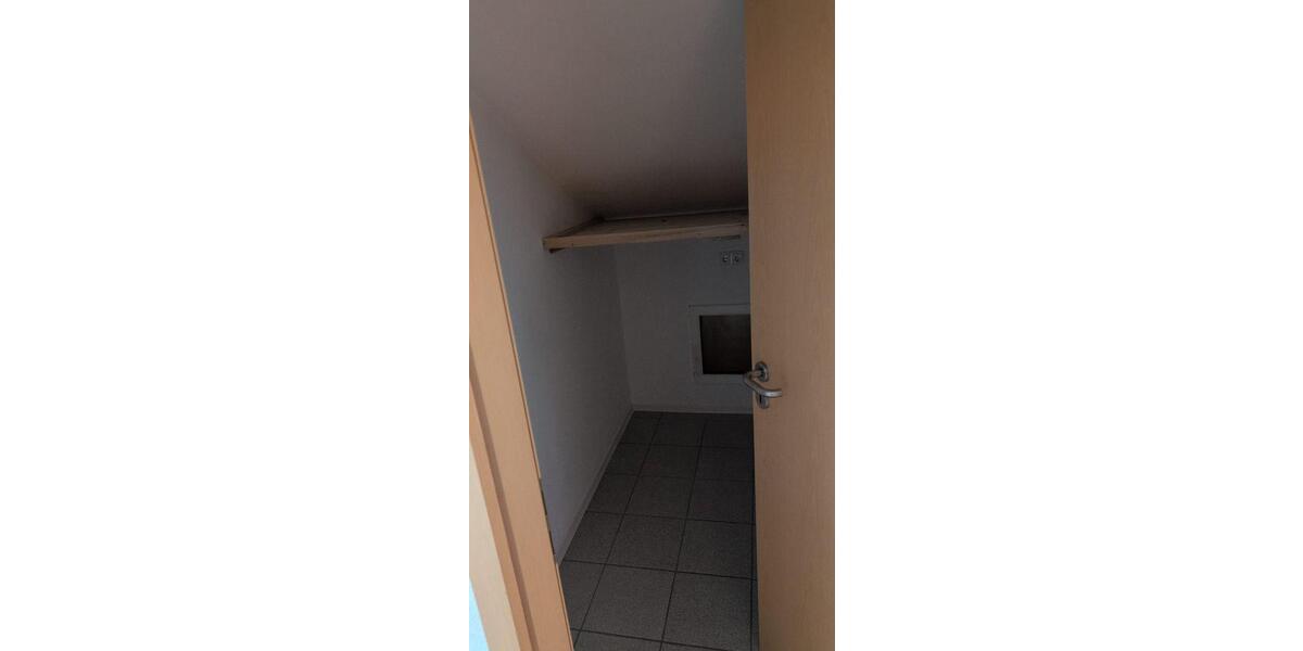 Dachgeschoßwohnung Kirchberg im Wald - 3 Zimmer, 75 m&sup2;, 485&euro; | Angebot:26705072