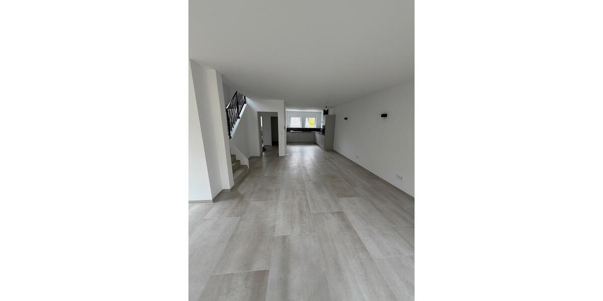 Doppelhaushälfte Perl - 3 Zimmer, 95 m&sup2;, 1.850&euro; | Angebot:26624286